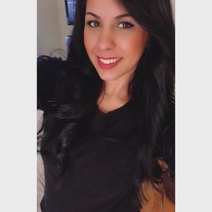 Meet your Posher, Kayla